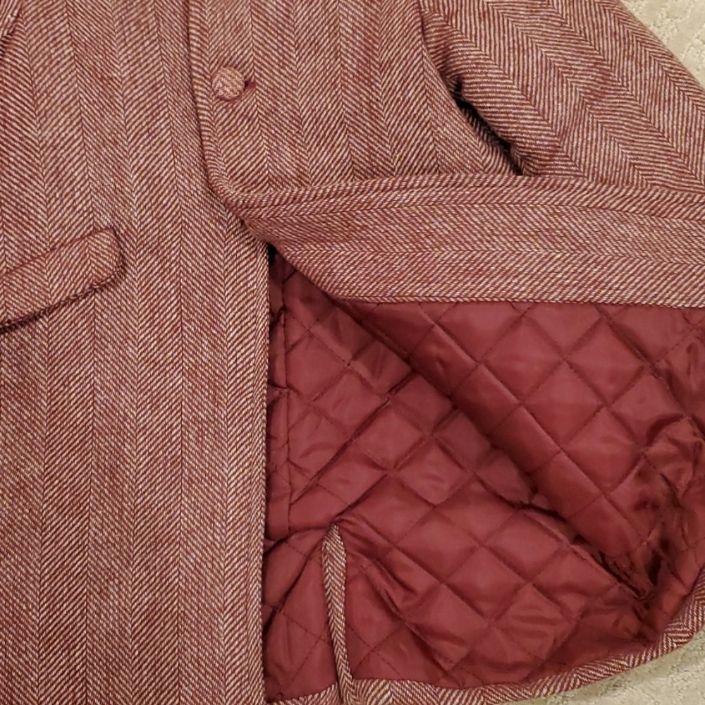 Coat - Picture 3 of 4